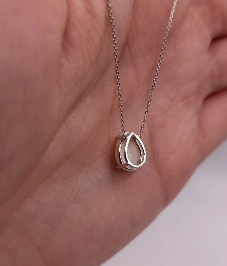 14Kt Gold Genuine Natural Opal Teardrop Pendant Necklace