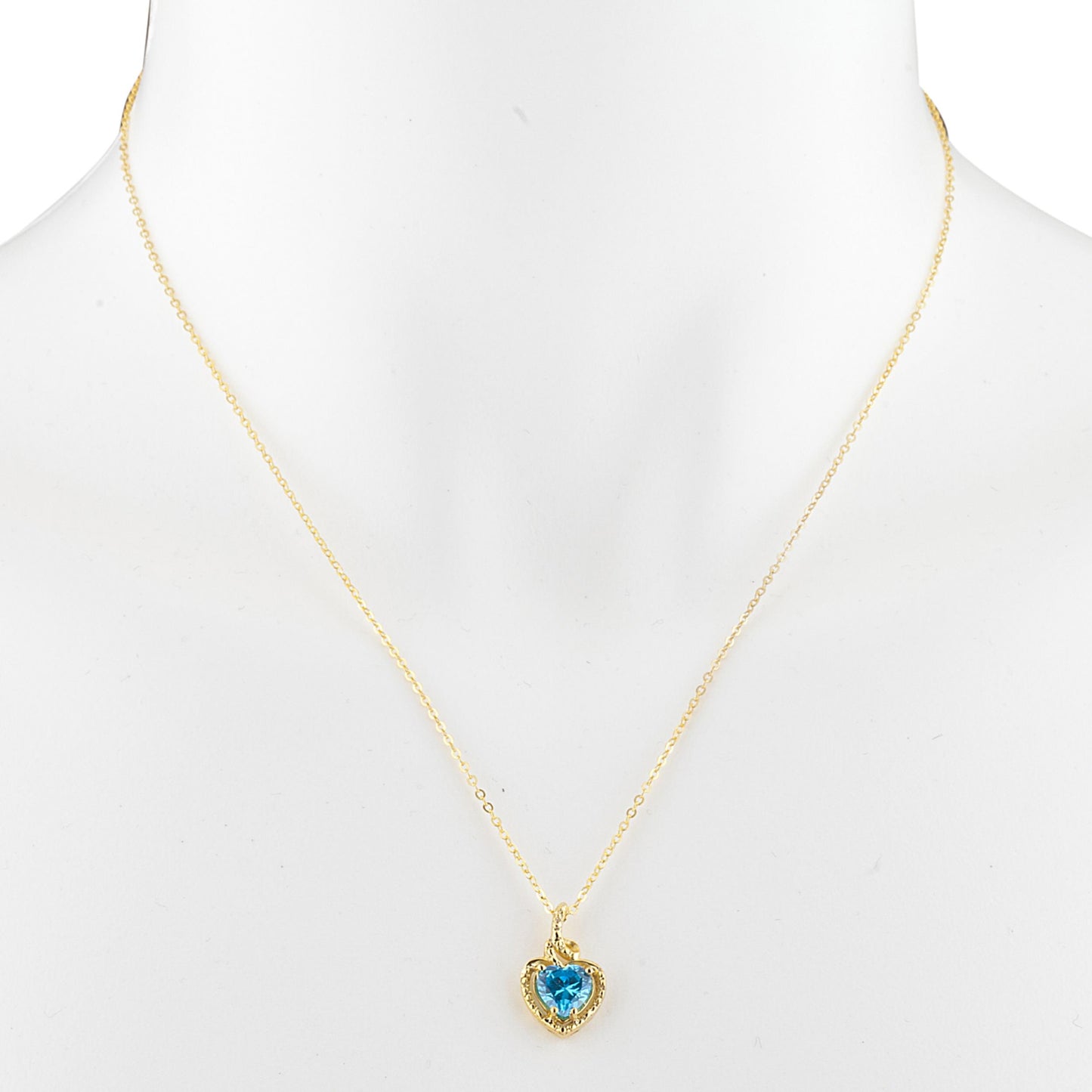 14Kt Gold Swiss Blue Topaz Heart Design Pendant Necklace
