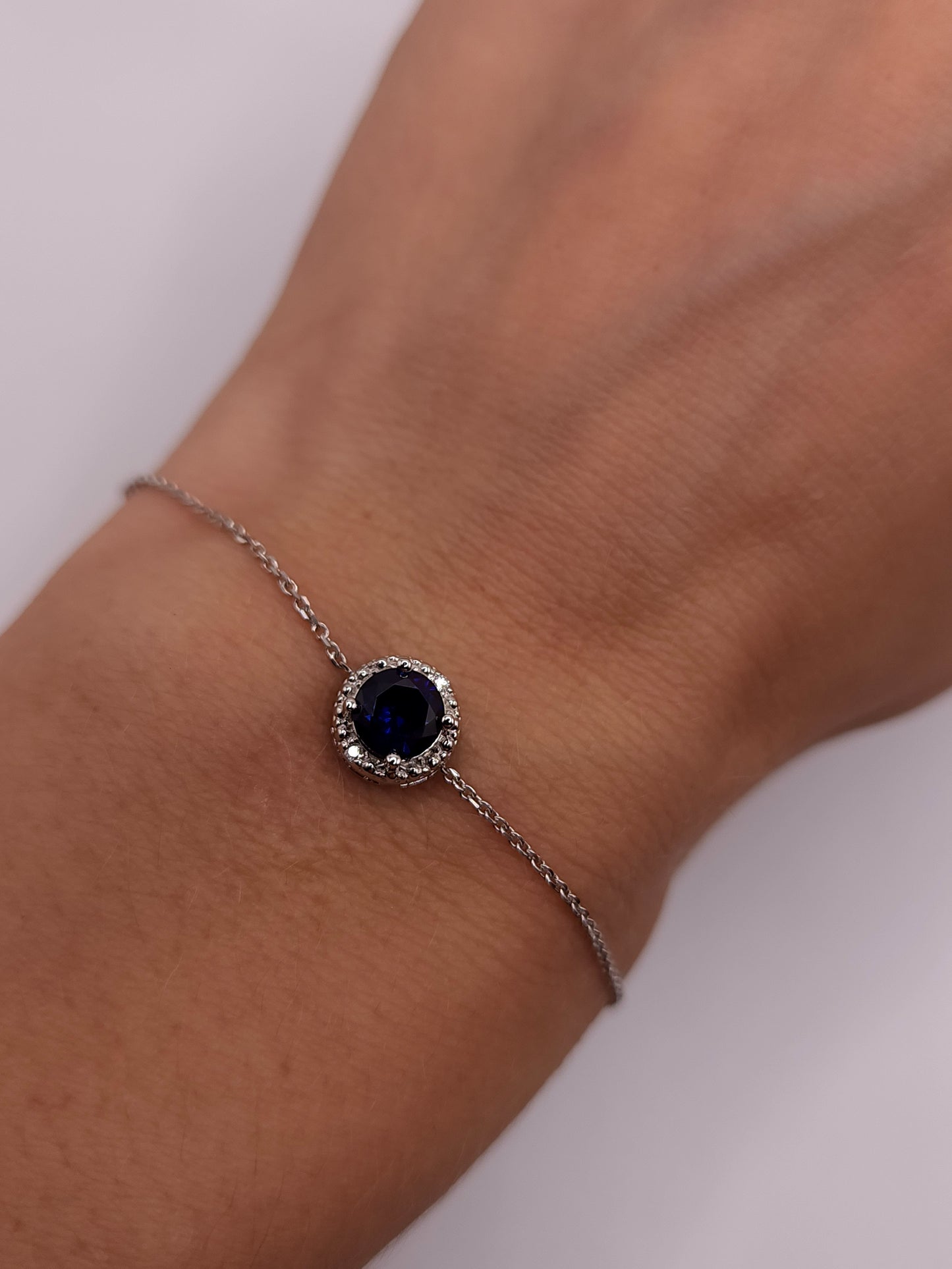 14Kt Gold Blue Sapphire & Diamond Round Bracelet