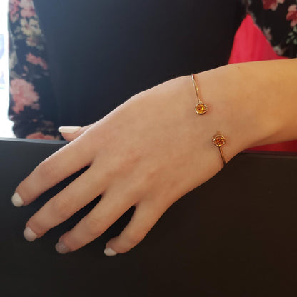 14Kt Gold Orange Citrine Round Bezel Bangle Bracelet