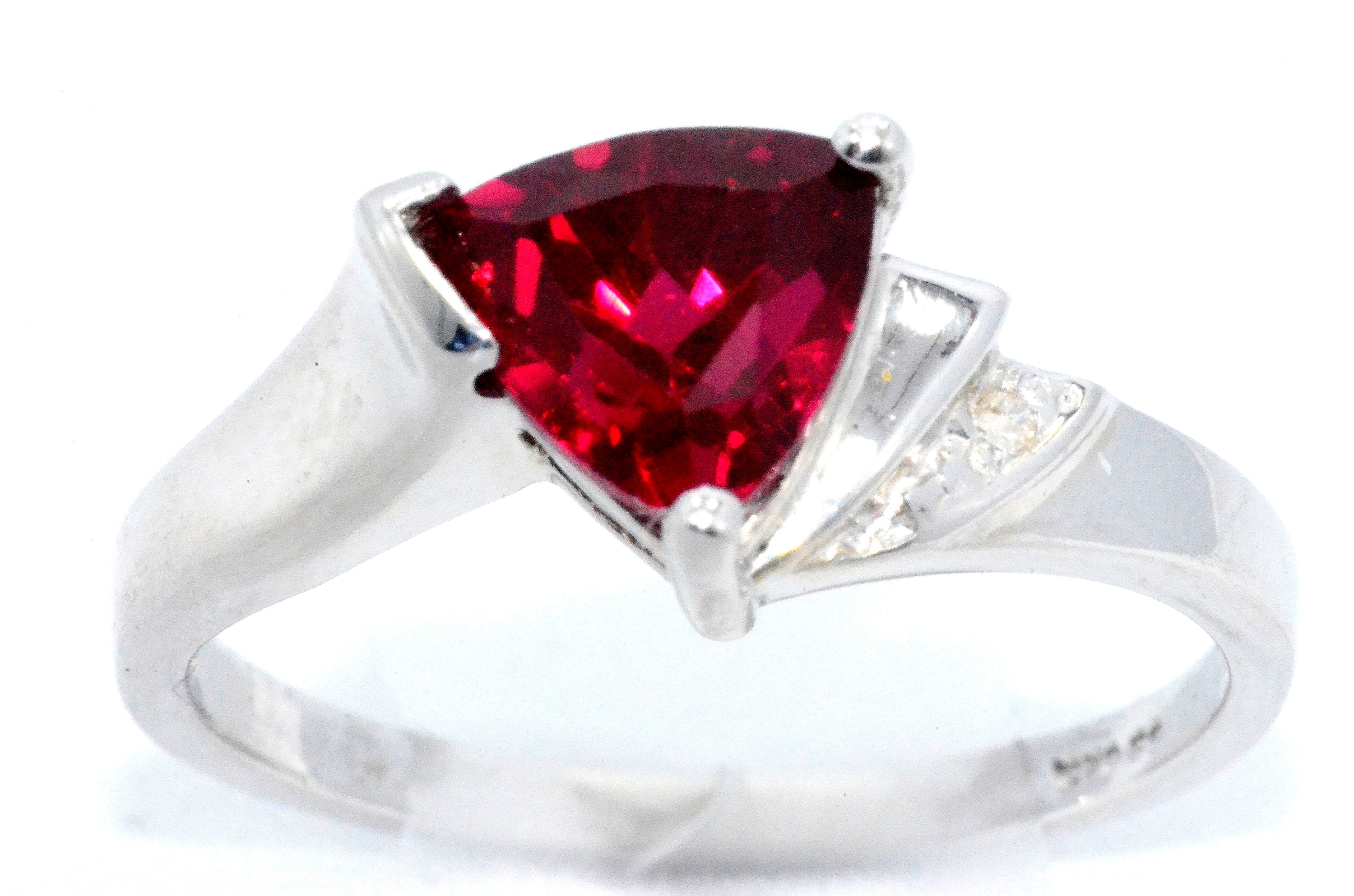 14Kt Gold Created Ruby & Diamond Trillion Ring