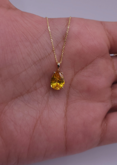 14Kt Gold 1.50 Ct Yellow Citrine Teardrop Pendant Necklace