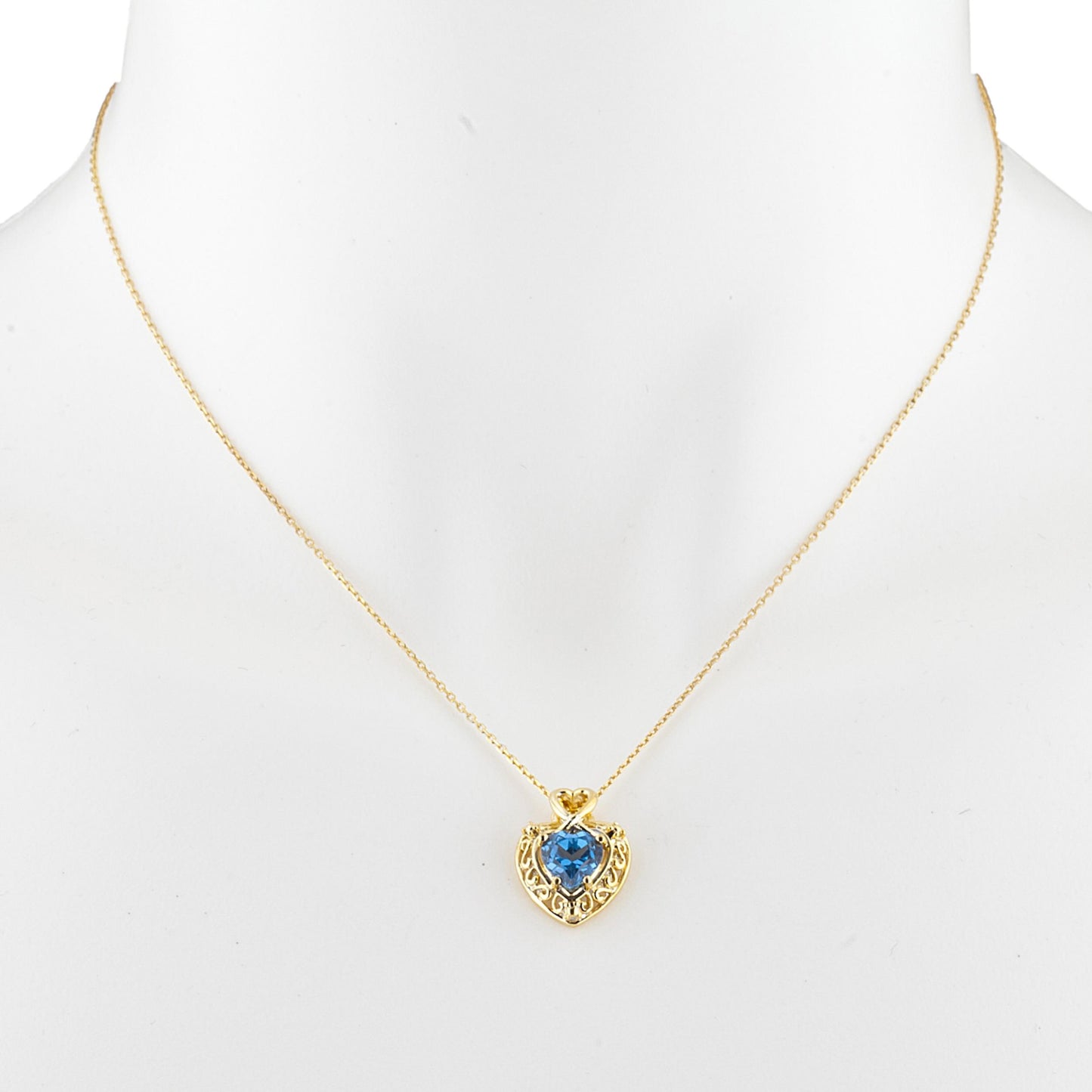 14Kt Gold London Blue Topaz Heart Design Pendant Necklace