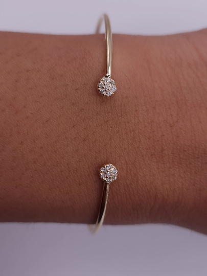 14Kt Gold Diamond Cluster Bangle Bracelet