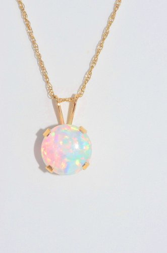 14Kt Yellow Gold Opal Stud Earrings & Pendant Set