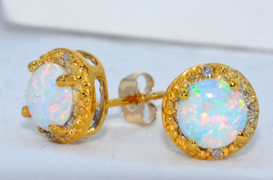 14Kt Yellow Gold Opal & Diamond Round Stud Earrings