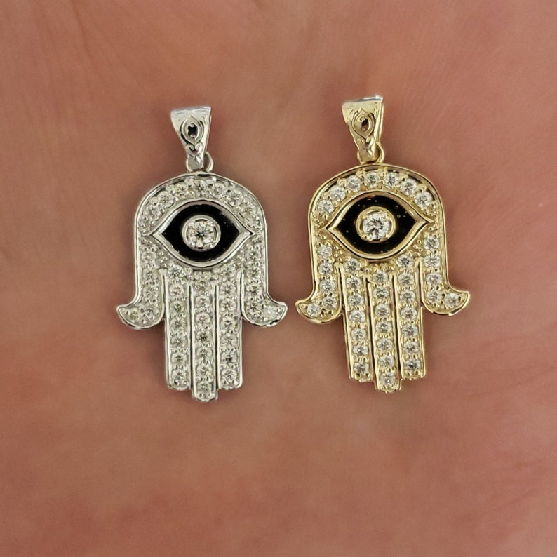 14Kt Gold 0.98 Ct Real Natural Diamond Hamsa Pendant