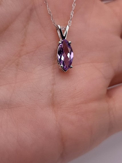 14Kt Gold Alexandrite Marquise Pendant Necklace