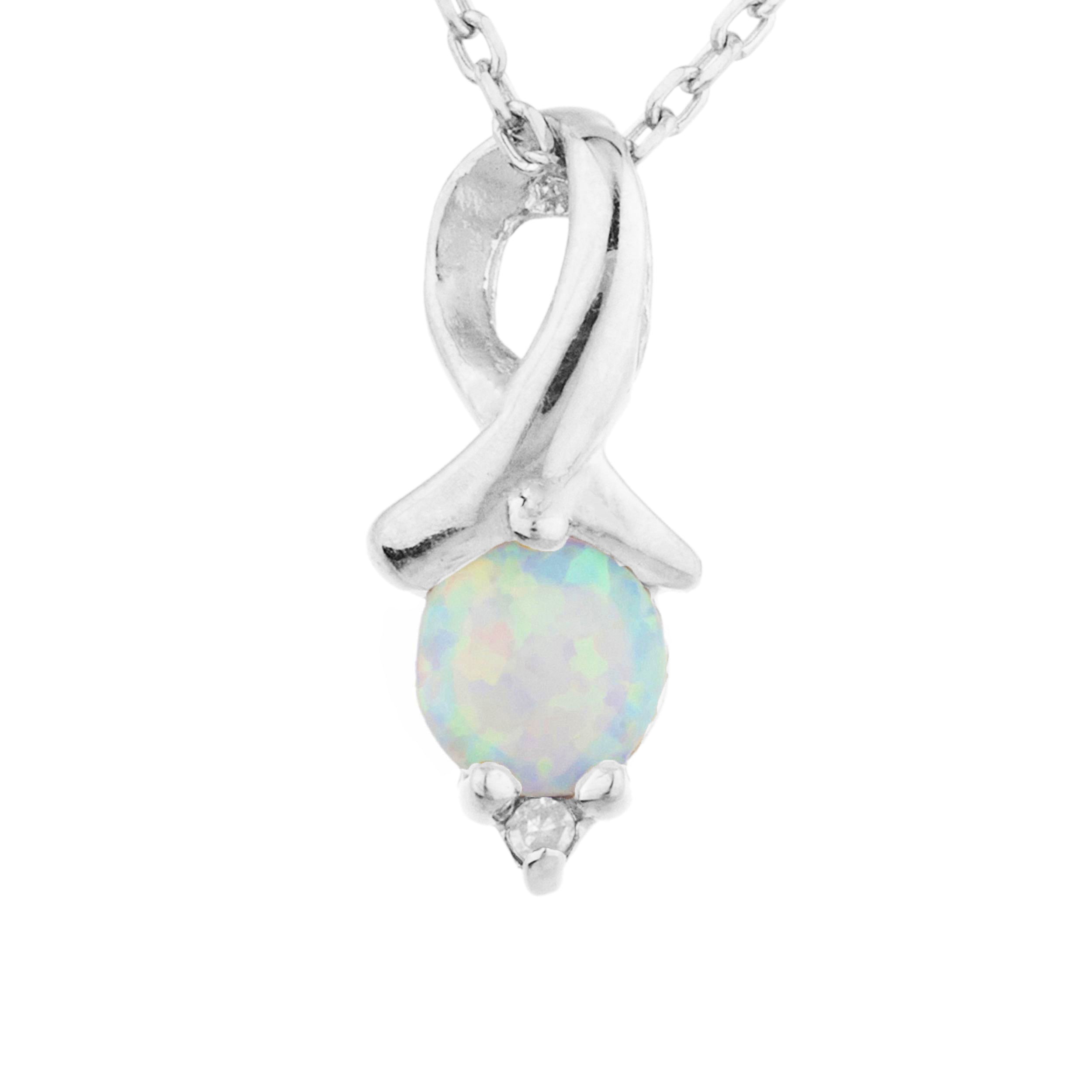 14Kt Gold Opal & Diamond Round Design Pendant Necklace