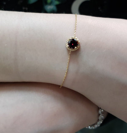 14Kt Gold Garnet & Diamond Bracelet