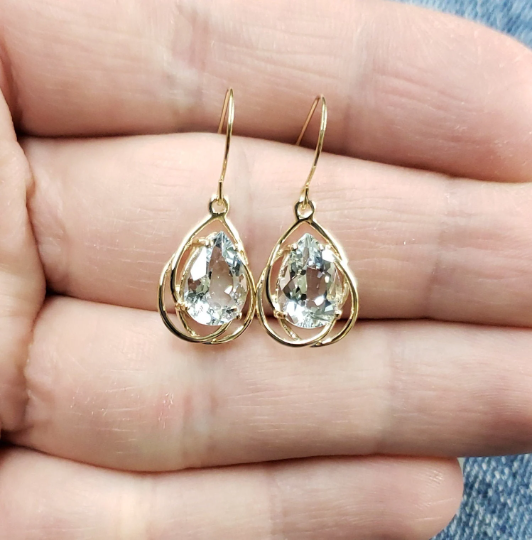 14Kt Gold Natural Aquamarine Teardrop Dangle Earrings