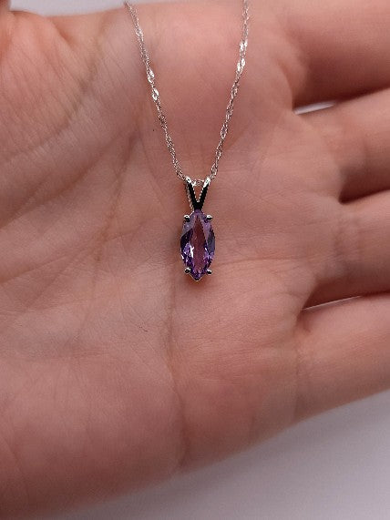 14Kt Gold Alexandrite Marquise Pendant Necklace
