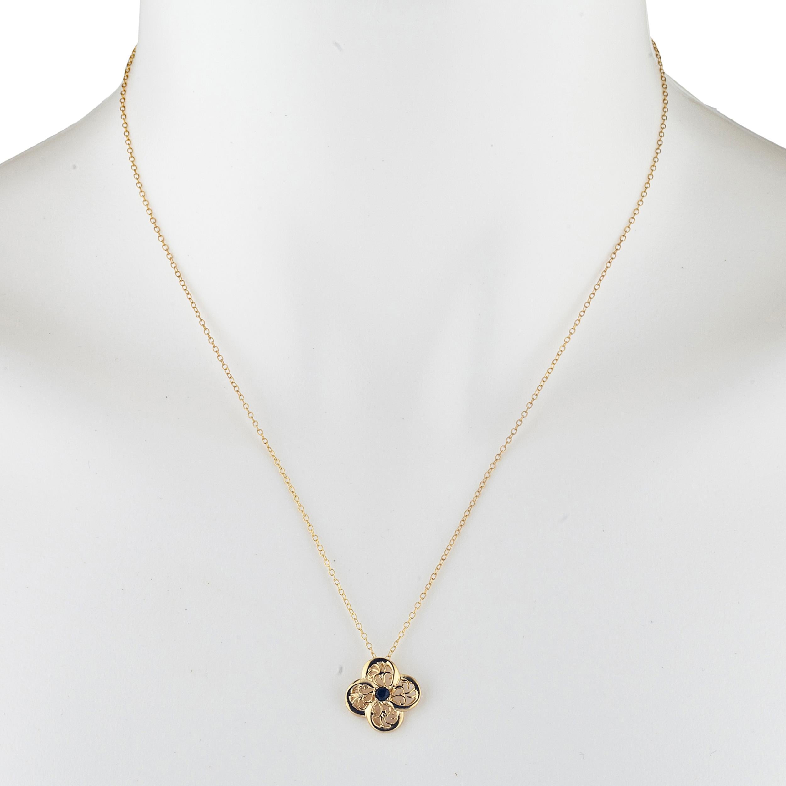 14Kt Gold Genuine Black Onyx Clover Design Pendant Necklace
