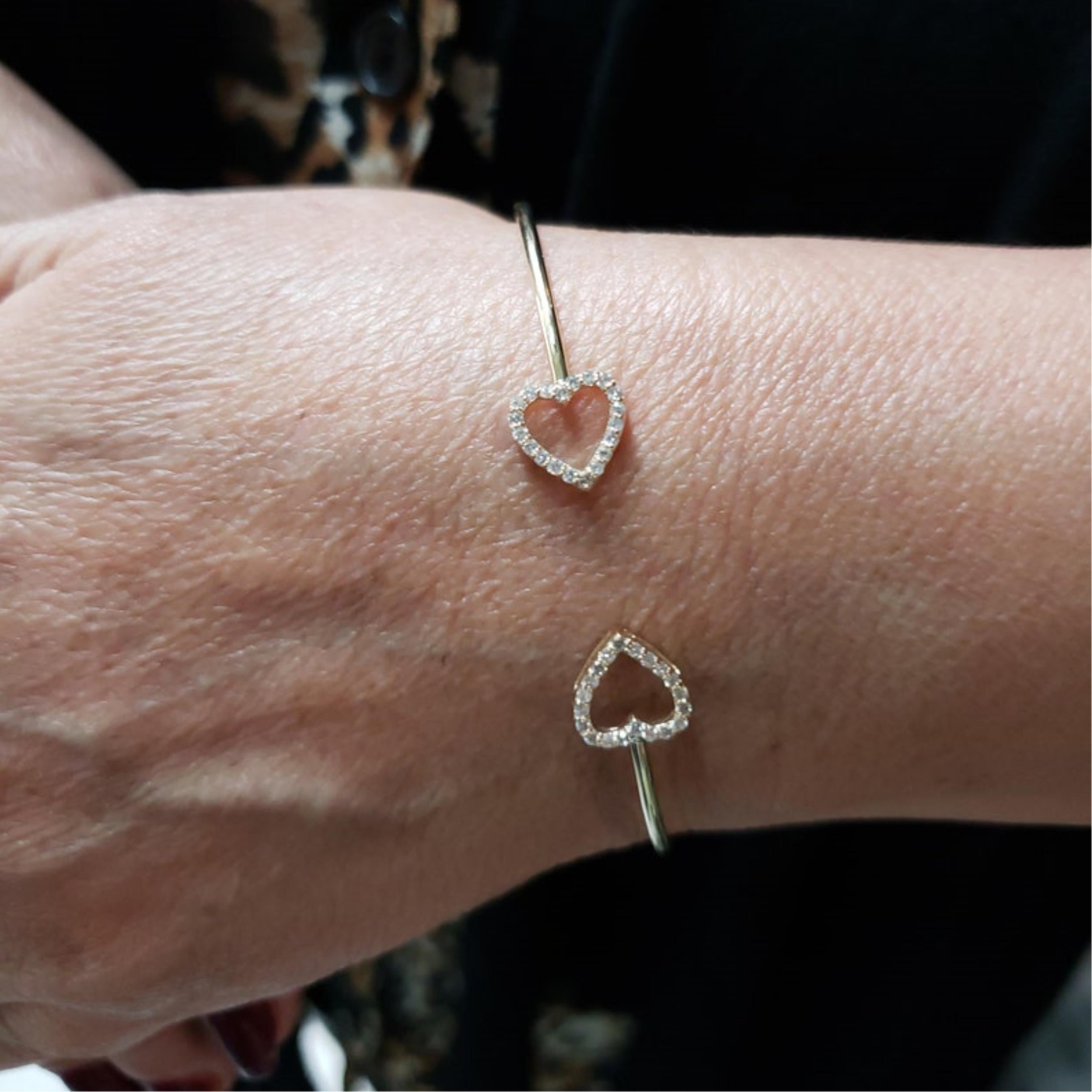 14Kt Gold Open Heart Diamond Bangle Bracelet