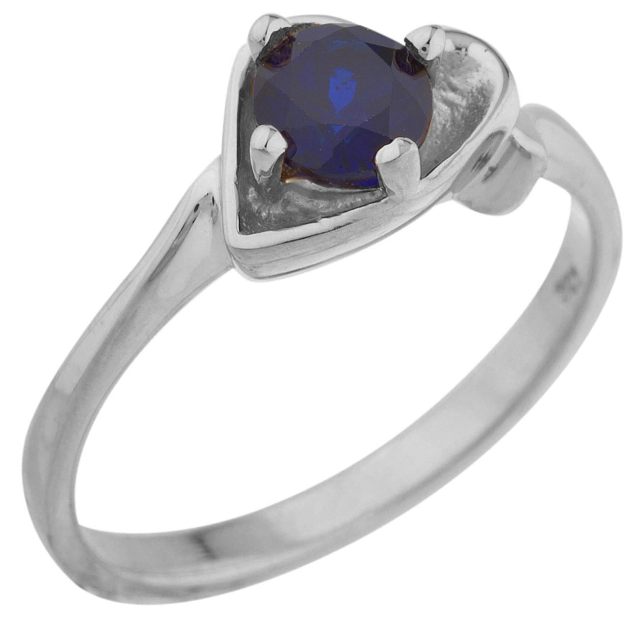 14Kt Gold Blue Sapphire Round Heart Ring