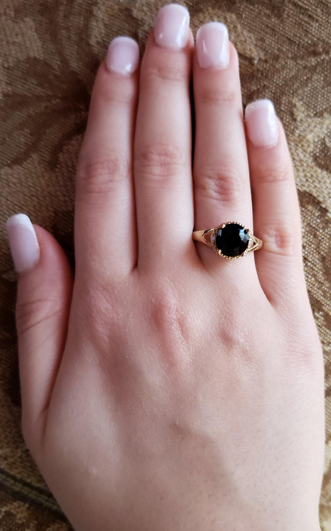 14Kt Gold 2 Ct Genuine Black Onyx & Diamond Halo Design Round Ring