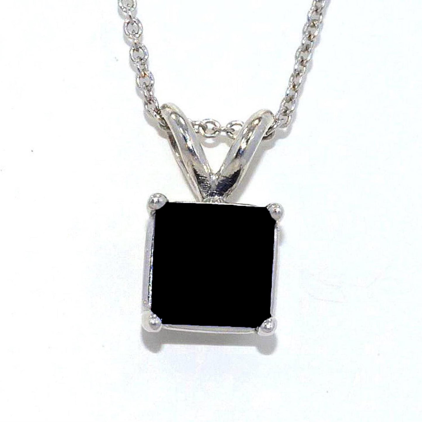 14Kt Gold Genuine Black Onyx Princess Cut Pendant Necklace