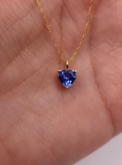 14Kt Gold Tanzanite Heart Pendant Necklace